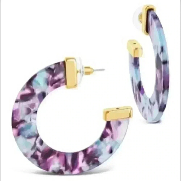 Sterling Forever new Water Lily Resin Earrings - Picture 2 of 2